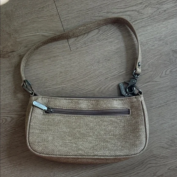 Wrangler Beige and Yellow Shoulder Bag - Picture 2 of 3